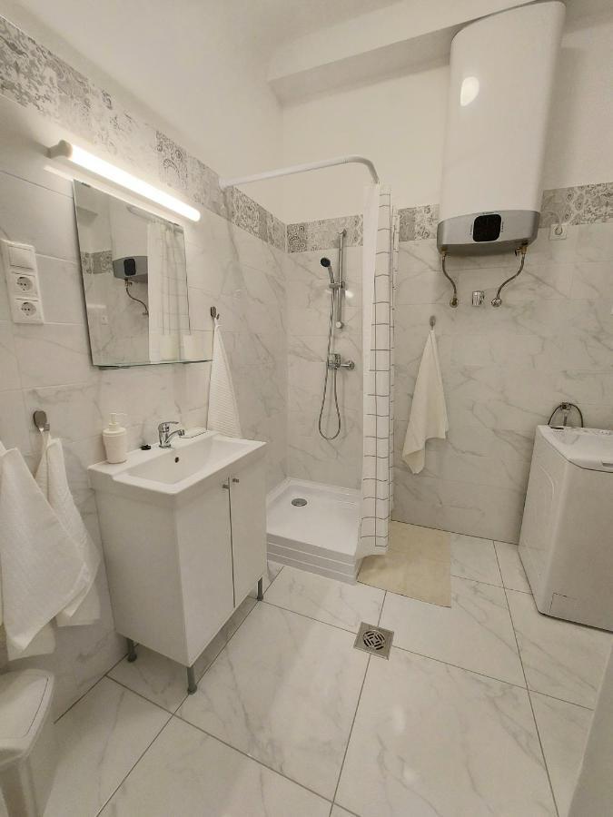 Melinda Apartment 2 บูดาเปสต์ ภายนอก รูปภาพ