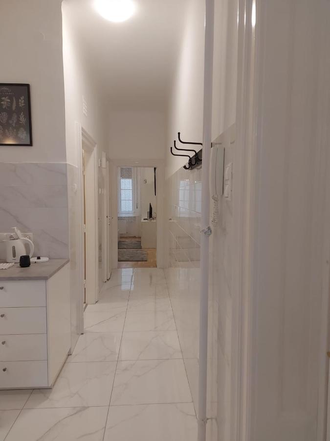 Melinda Apartment 2 บูดาเปสต์ ภายนอก รูปภาพ