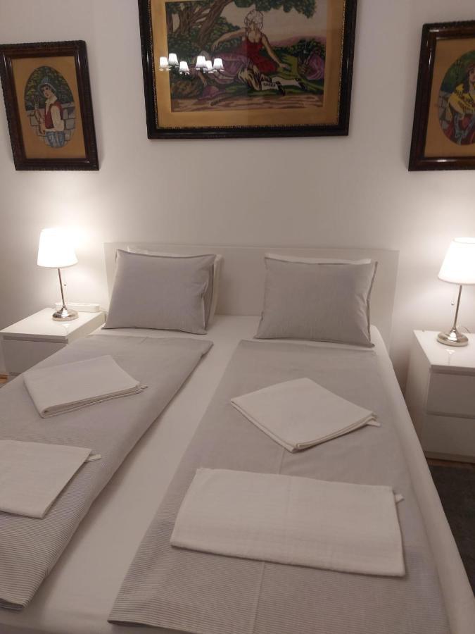 Melinda Apartment 2 บูดาเปสต์ ภายนอก รูปภาพ